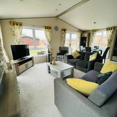 Bella Rose With Hot Tub *